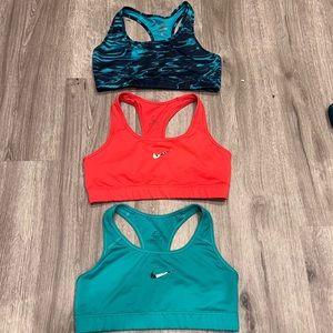 Lot of 3 Used Womens Nike Medium Support Sports Bras Size Medium